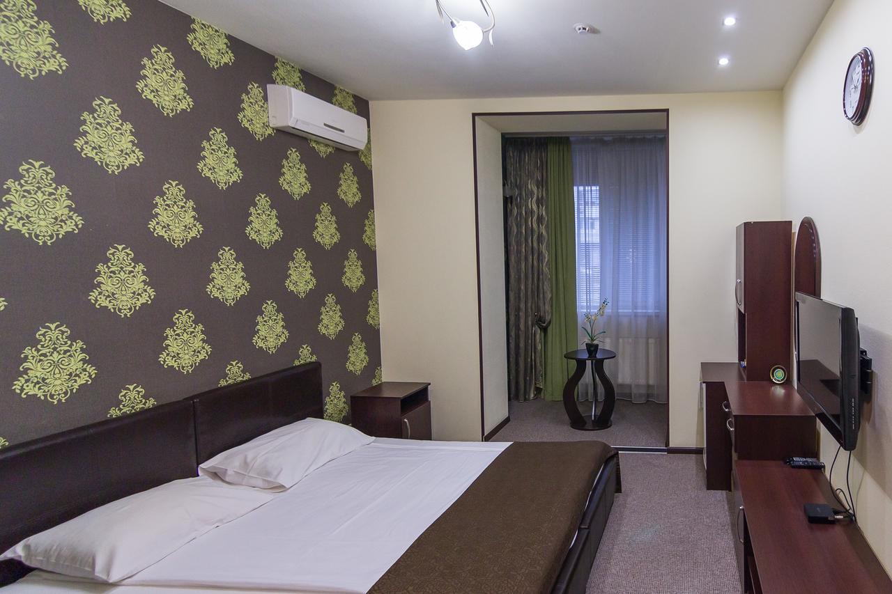 Siesta Hotel Charków Zewnętrze zdjęcie