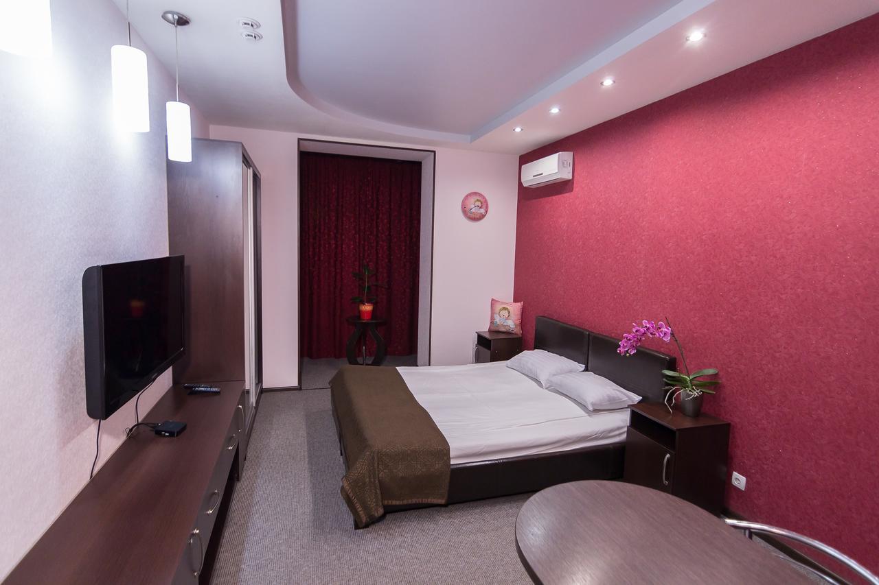 Siesta Hotel Charków Zewnętrze zdjęcie