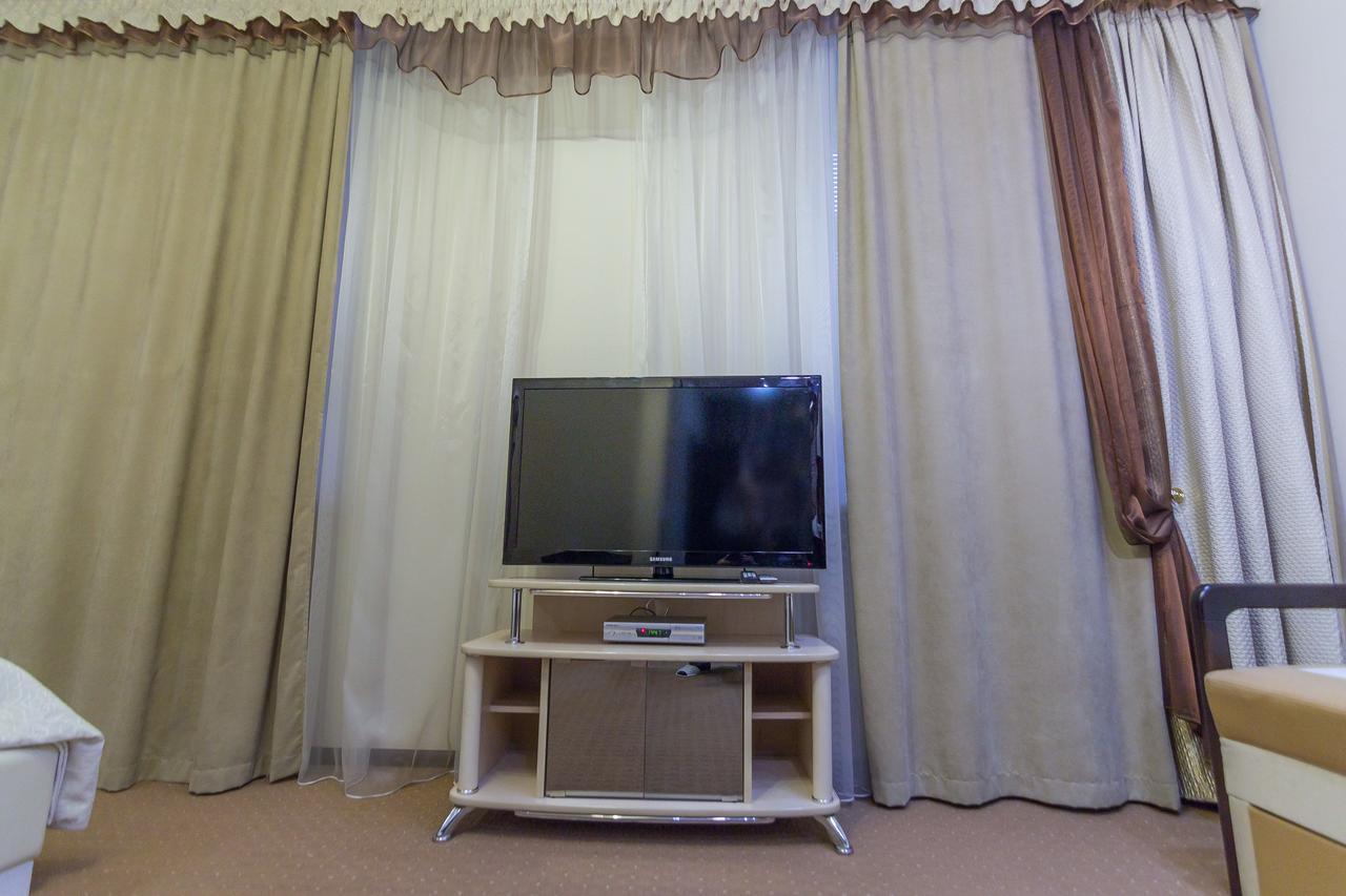 Siesta Hotel Charków Zewnętrze zdjęcie